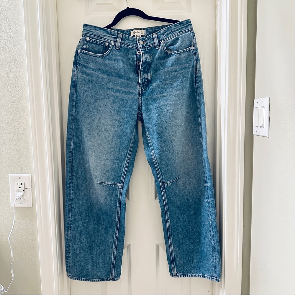 Madewell Darted Barrel-Leg Jean in Dobbin wash